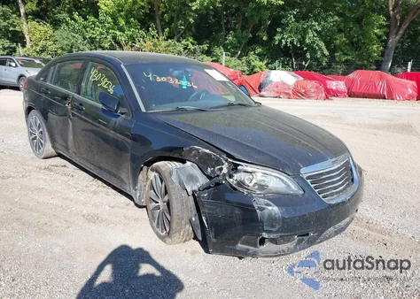 2013 Chrysler 200 Limited from USA, damaged, VIN 1C3CCBCG8DN689985